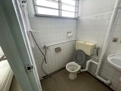 Blk 352 Clementi Avenue 2 Shopping Centre (Clementi), HDB 3 Rooms #562450261